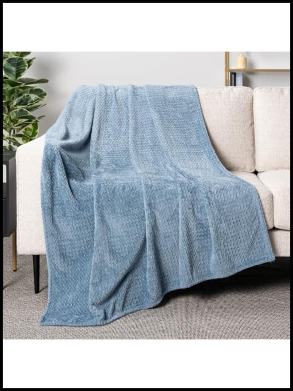 PAVILIA Soft Plush Fleece Throw Blanket for Couch Sofa Bed 50x60